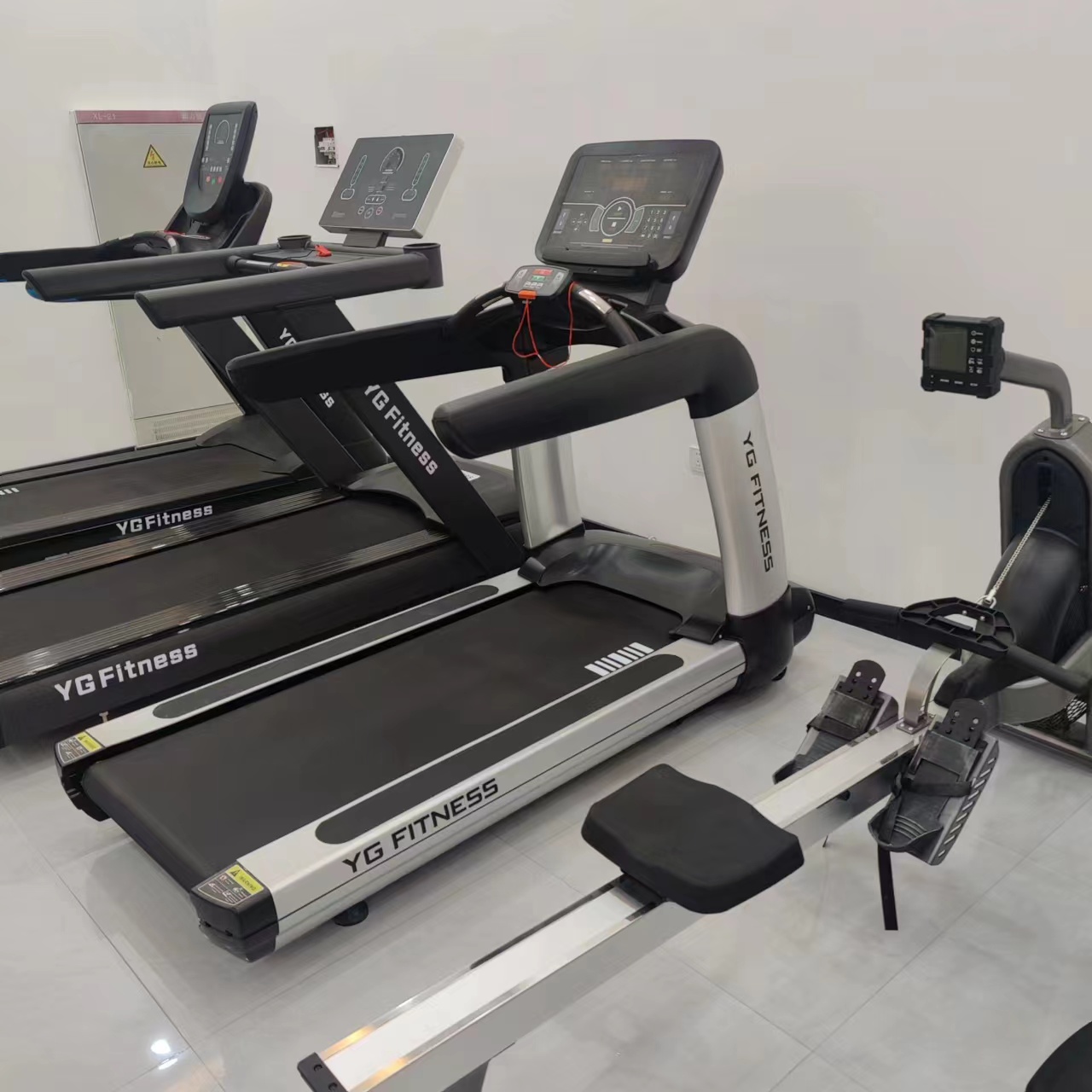 Gym Use Electric Treadmill 3 H - Quality Running Gear ulasan dan harga